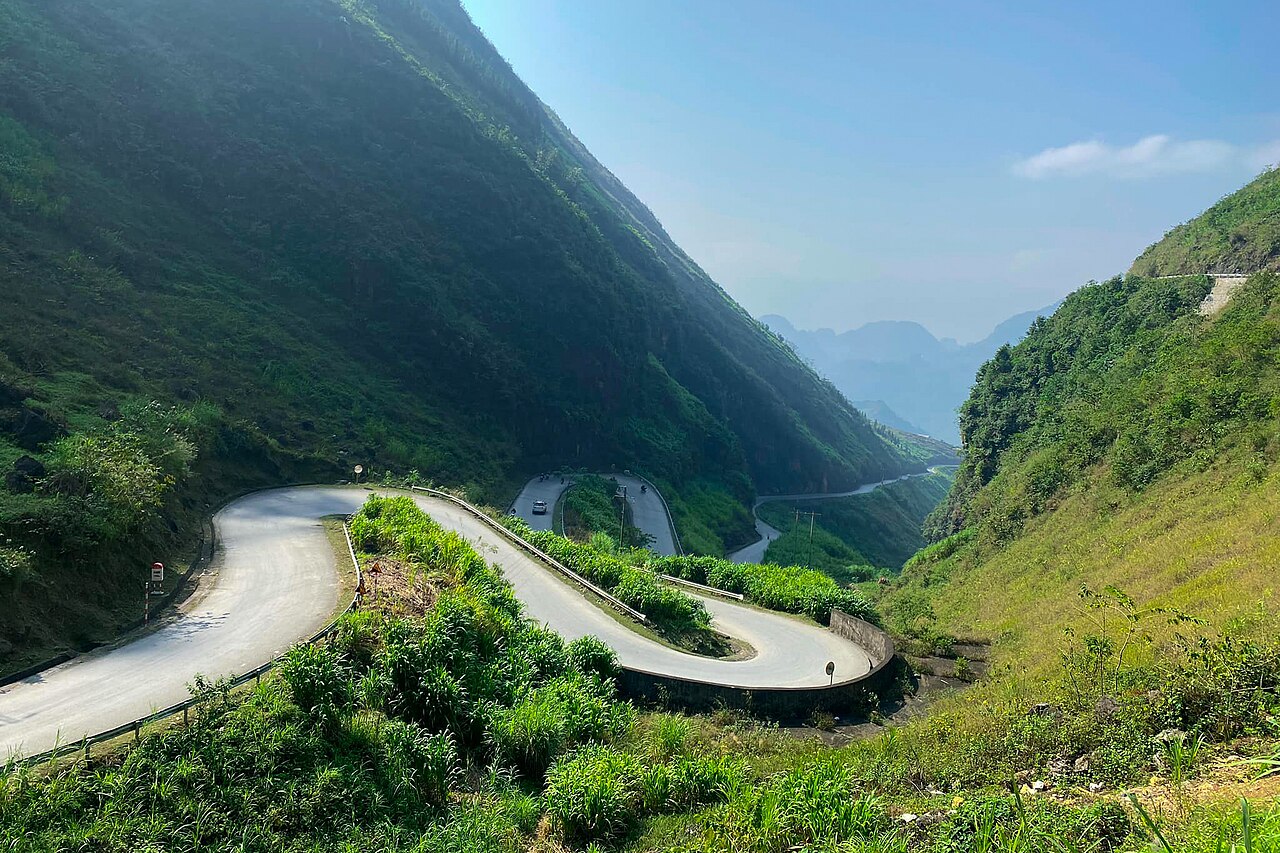 Tham Ma winding mountain pass on the route from Ha Giang to Dong Van
